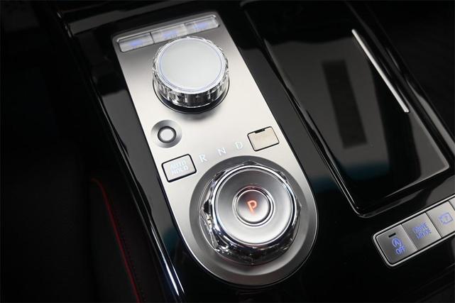 Photo of 2025 Savile Silver Genesis G80
