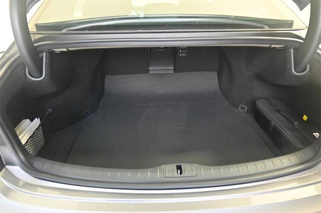 Photo of 2025 Savile Silver Genesis G80