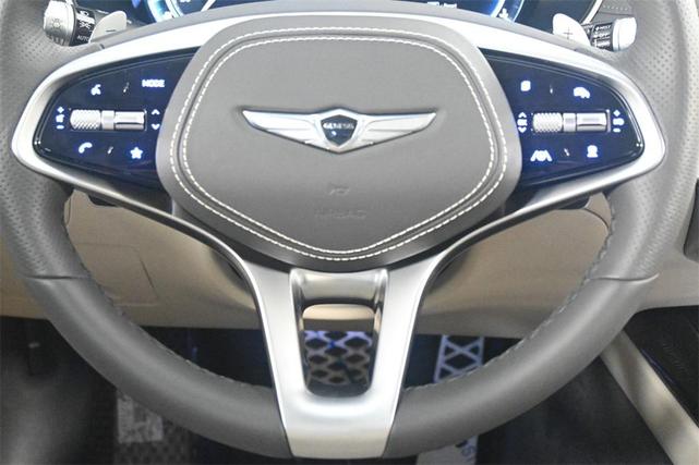 Photo of 2024 Makalu Gray Genesis G80