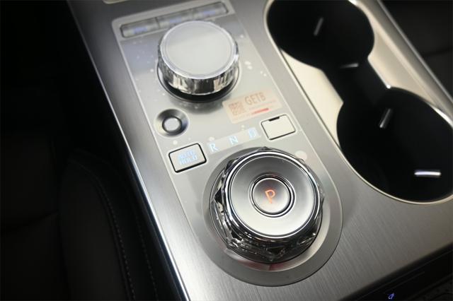 Photo of 2026 Uyuni White Genesis GV70