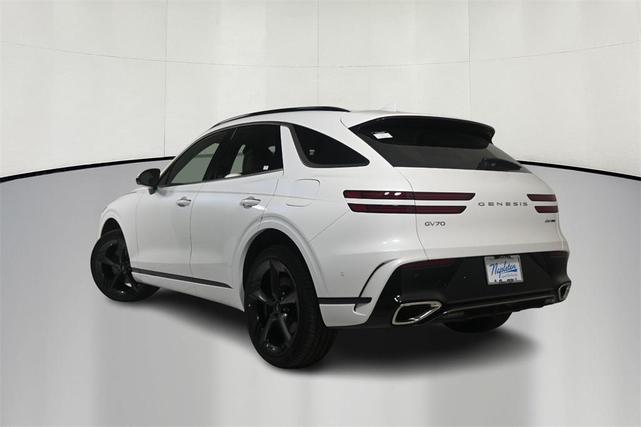 Photo of 2026 Uyuni White Genesis GV70