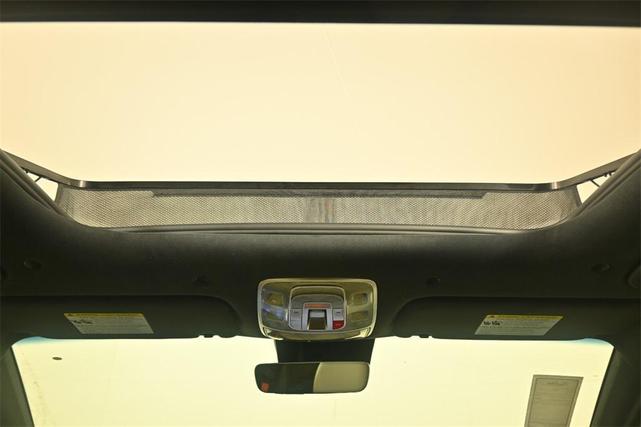 Photo of 2026 Uyuni White Genesis GV70