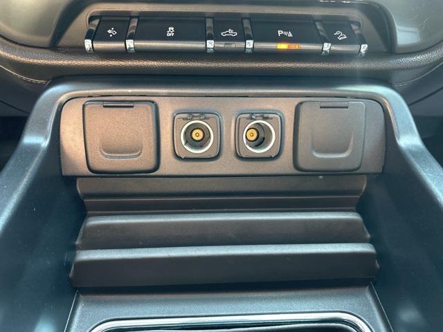 Photo of 2018 Blue Chevrolet Silverado 1500
