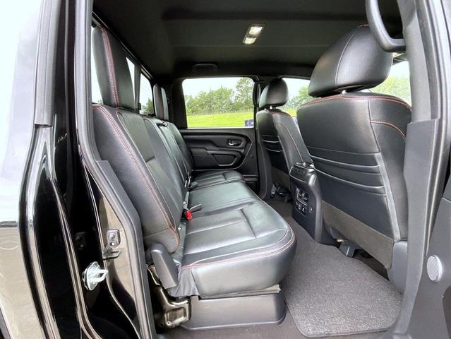 Photo of 2020 Super Black Nissan Titan