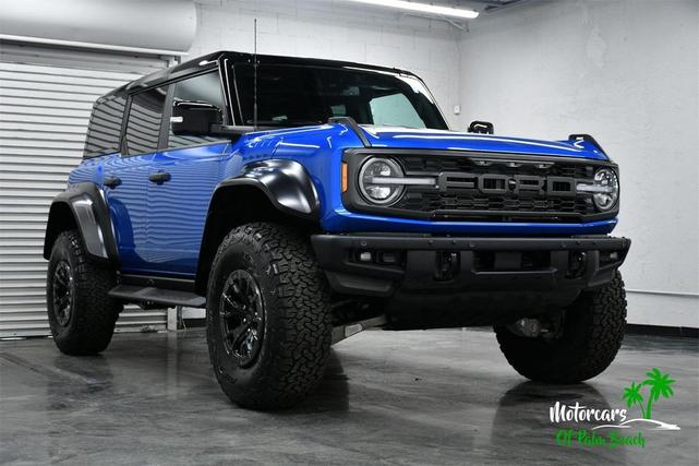 Photo of 2024 Velocity Blue Metallic Ford Bronco