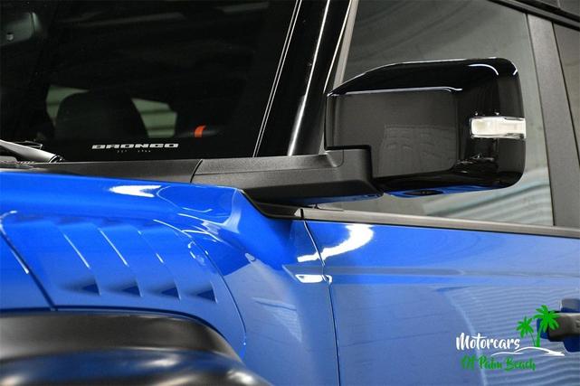 Photo of 2024 Velocity Blue Metallic Ford Bronco