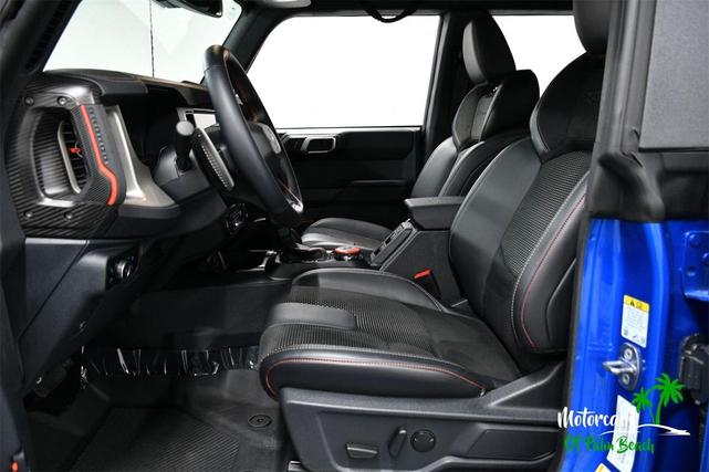Photo of 2024 Velocity Blue Metallic Ford Bronco