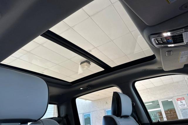 Photo of 2025 Diamond Black RAM 1500