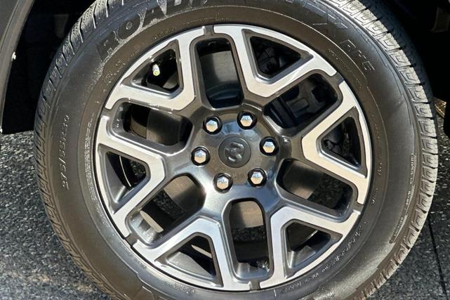 Photo of 2025 Diamond Black RAM 1500