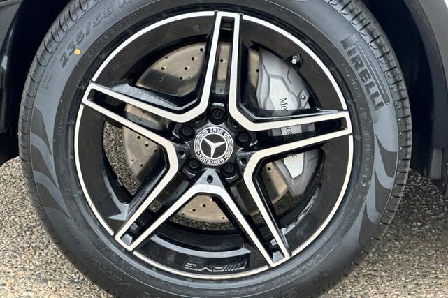 Photo of 2022  Mercedes-Benz GLC 300