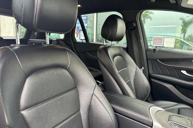 Photo of 2022  Mercedes-Benz GLC 300