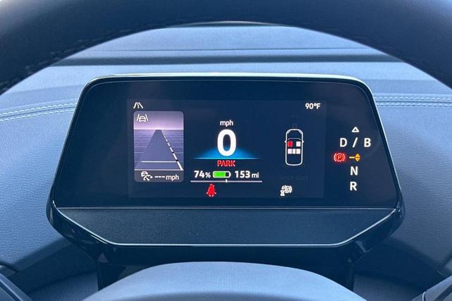 Photo of 2025 Deep Black Pearl Effect Volkswagen ID.4