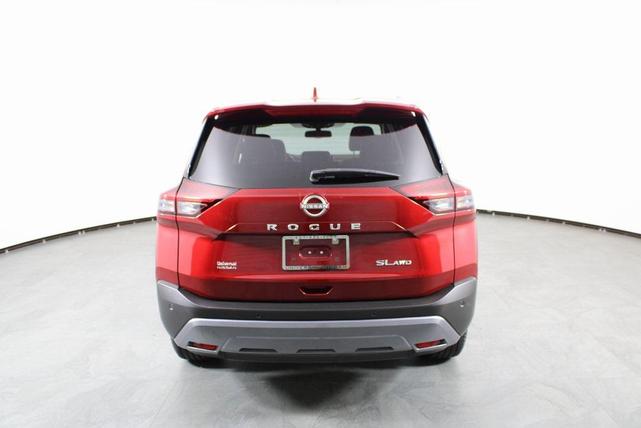 Photo of 2023 Scarlet Ember Tintcoat Nissan Rogue