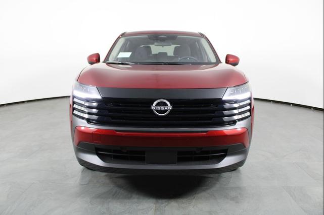 Photo of 2025 Scarlet Ember Tintcoat Nissan Kicks