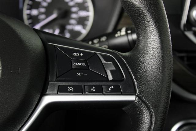 Photo of 2023 Garnet Pearl Metallic Nissan Altima