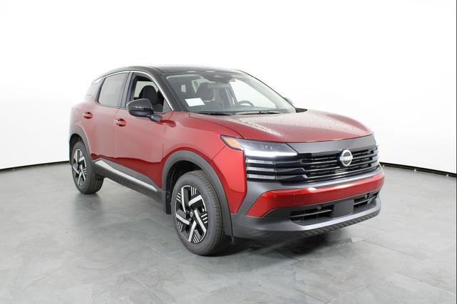Photo of 2025 Scarlet Ember Tintcoat/Super Black Nissan Kicks