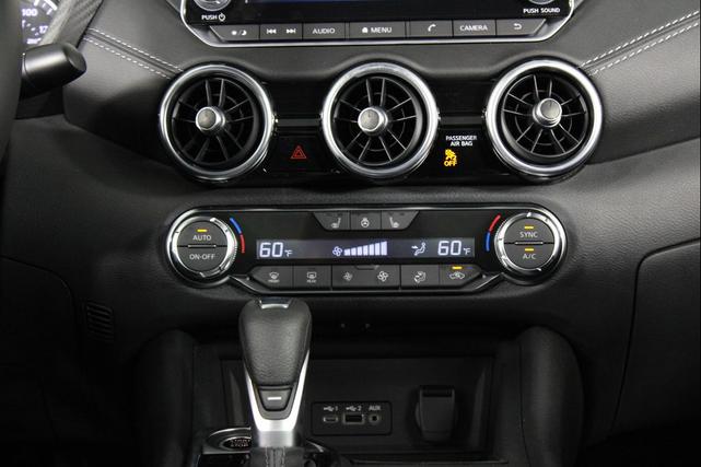 Photo of 2025 Super Black Nissan Sentra