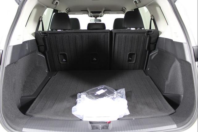 Photo of 2026 Gun Metallic Nissan Rogue