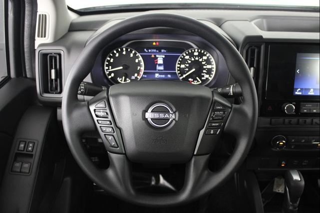 Photo of 2026 Glacier White Nissan Frontier