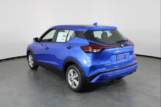 Photo of 2025 Electric Blue Metallic Nissan Kicks