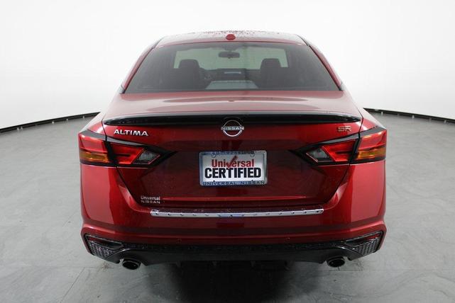 Photo of 2023 Scarlet Ember Tintcoat Nissan Altima