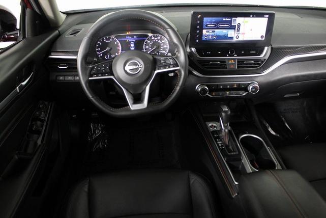 Photo of 2023 Scarlet Ember Tintcoat Nissan Altima