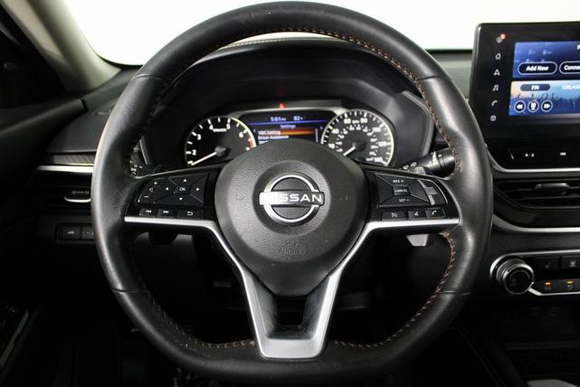 Photo of 2023 Scarlet Ember Tintcoat Nissan Altima