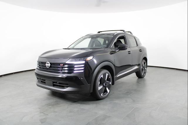 Photo of 2025 Super Black Nissan Kicks