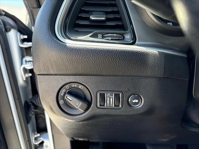 Photo of 2022 White Knuckle Clearcoat Dodge Challenger