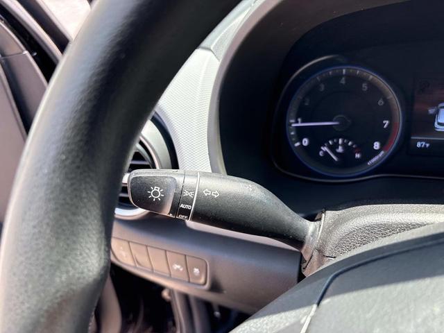 Photo of 2019 Ultra Black Pearl Hyundai KONA