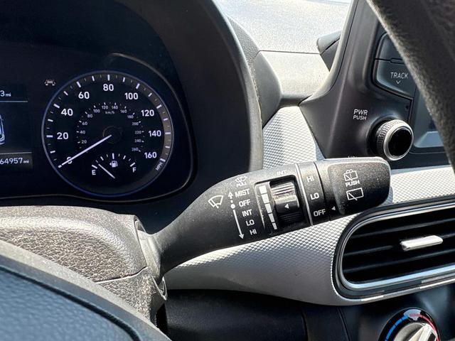 Photo of 2019 Ultra Black Pearl Hyundai KONA