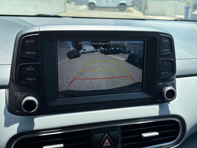 Photo of 2019 Ultra Black Pearl Hyundai KONA