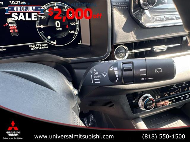 Photo of 2025 Gray Mitsubishi Outlander PHEV
