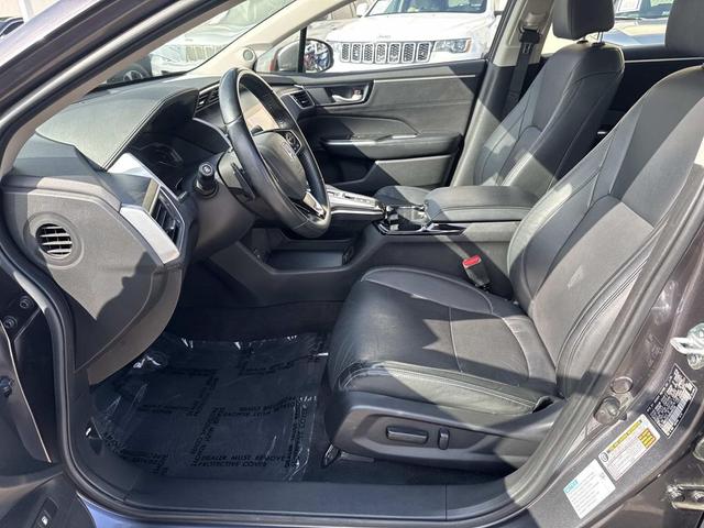 Photo of 2019 Modern Steel Metallic Honda Clarity Plug-In Hybrid