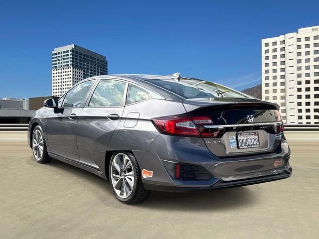 Photo of 2019 Modern Steel Metallic Honda Clarity Plug-In Hybrid
