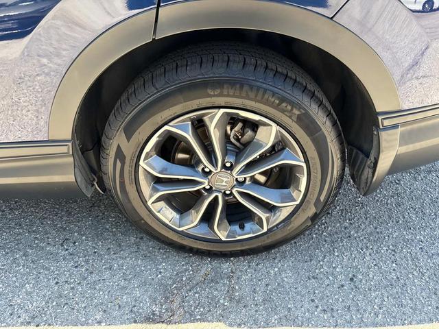 Photo of 2022 Obsidian Blue Pearl Honda CR-V
