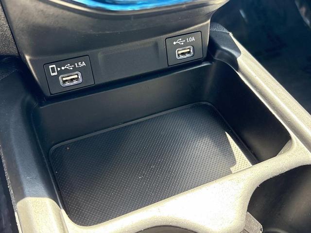 Photo of 2022 Obsidian Blue Pearl Honda CR-V