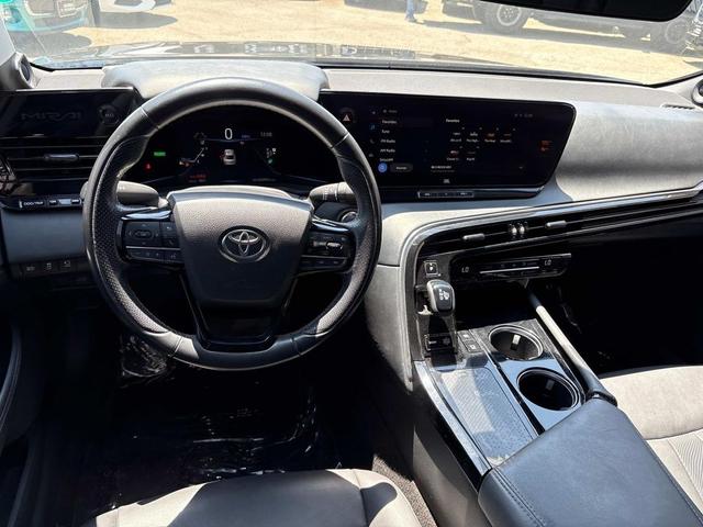 Photo of 2023 Black Toyota Mirai