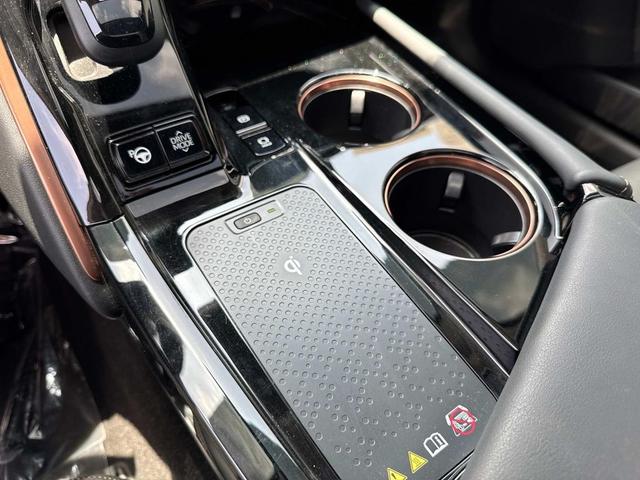 Photo of 2023 Black Toyota Mirai