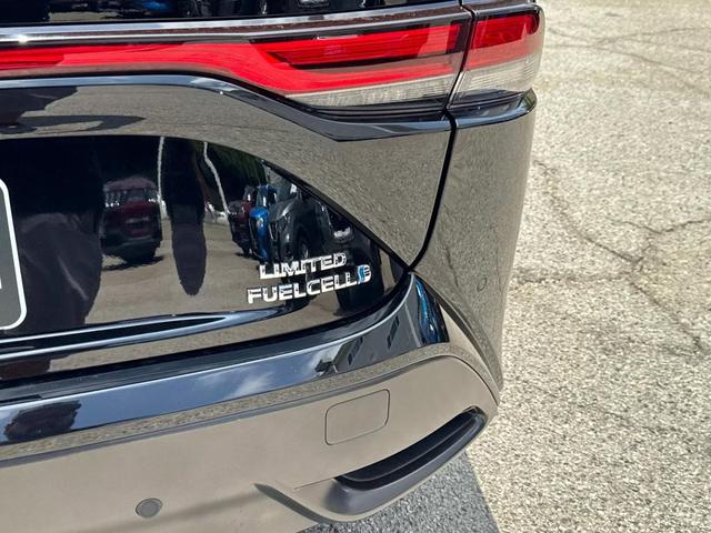 Photo of 2023 Black Toyota Mirai