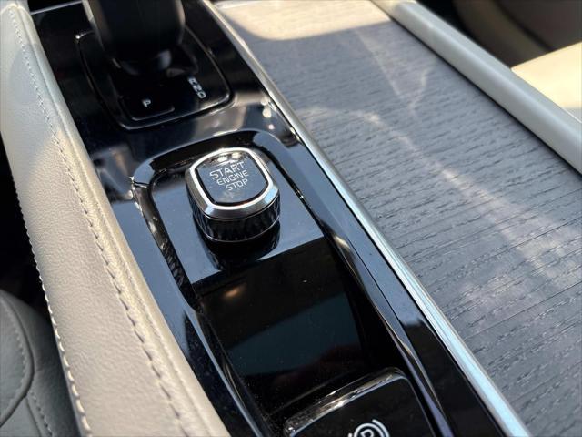 Photo of 2025 Denim Blue Metallic Volvo XC90 Plug-In Hybrid