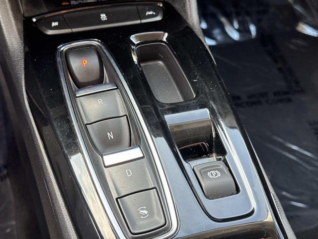 Photo of 2023 Mosaic Black Metallic Chevrolet Bolt EUV