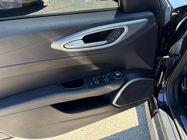 Photo of 2022 Vulcano Black Metallic Alfa Romeo Giulia