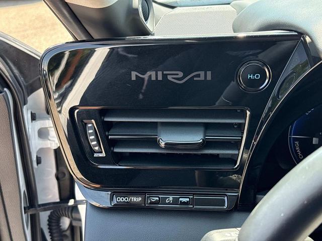 Photo of 2024 Oxygen White Toyota Mirai