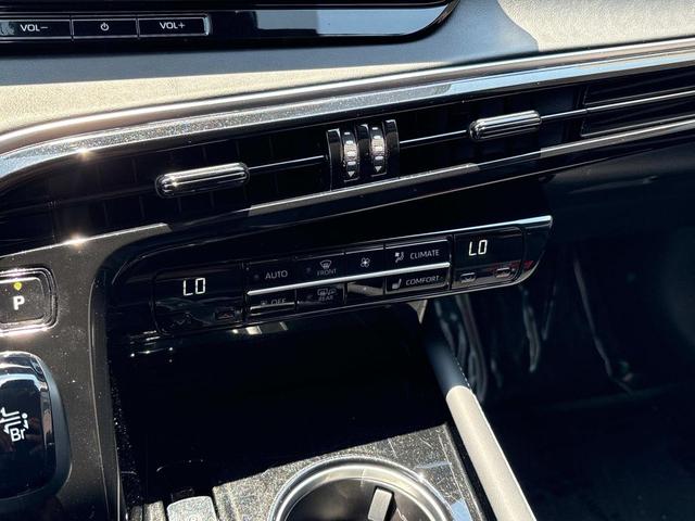 Photo of 2024 Oxygen White Toyota Mirai