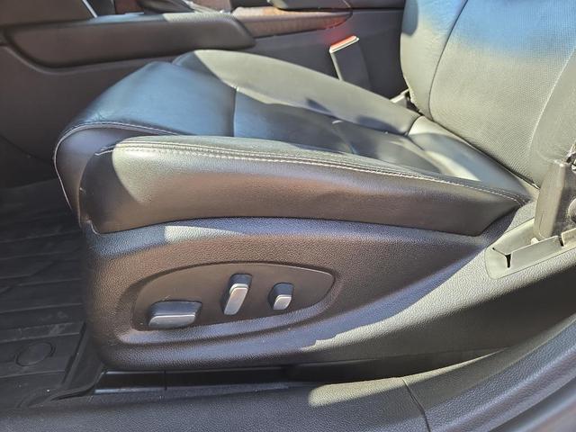 Photo of 2018 Radiant Silver Cadillac XTS