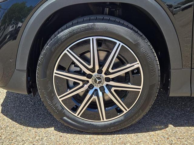 Photo of 2025 Cosmos Black Metallic Mercedes-Benz EQB 350