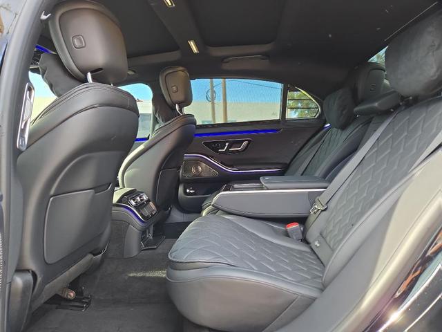Photo of 2023 Black Mercedes-Benz S-Class