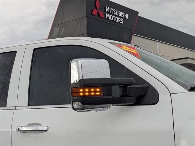 Photo of 2017 Summit White Chevrolet Silverado 2500