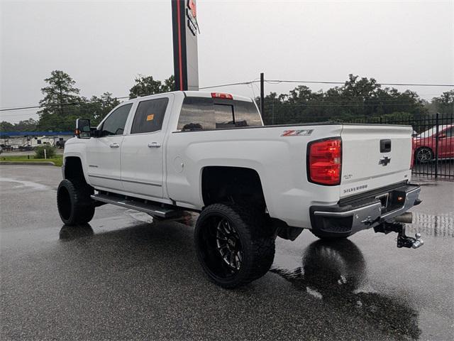 Photo of 2017 Summit White Chevrolet Silverado 2500